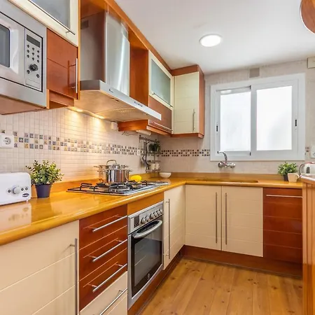 Wooow!!! Atic Centric Amb Terrassa * Tarragone