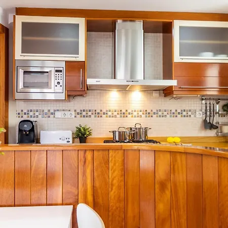 Apartment Wooow!!! Atic Centric Amb Terrassa